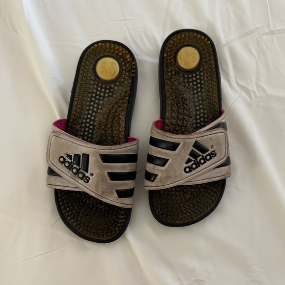 Adidas Slides - Picture 1 of 4